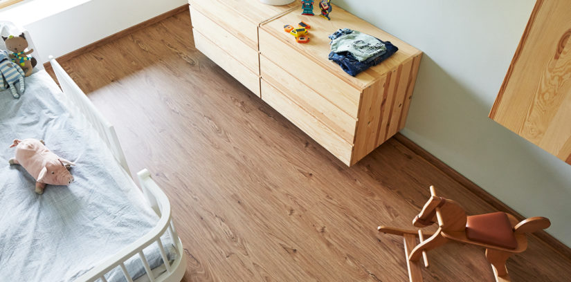 Boden für Kinder: Favorito Kastanie Baltic